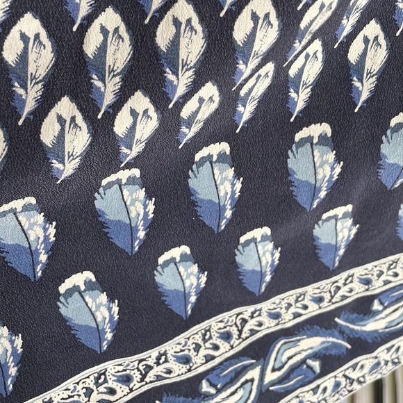 Joie silk blouse - size XS - Picture 3 of 5